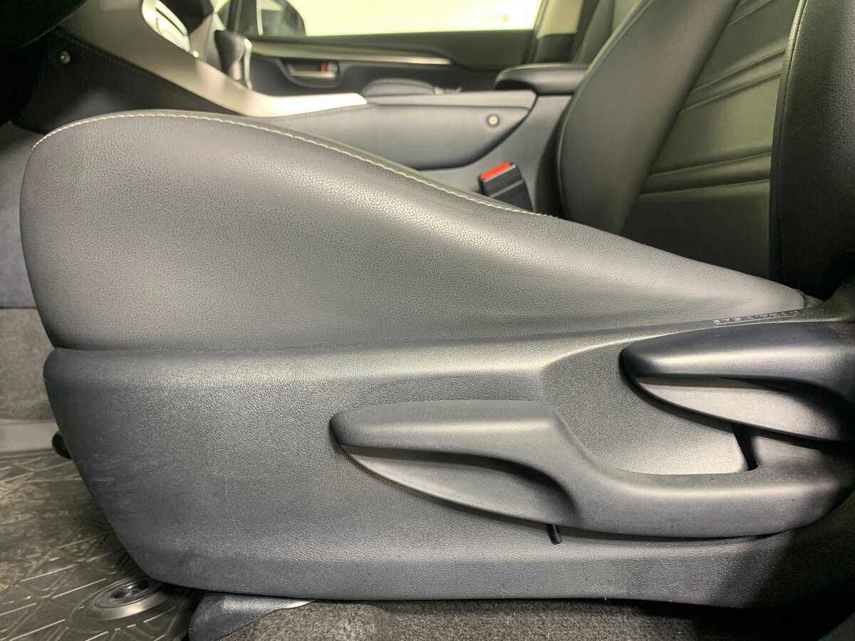 Lexus NX с пробегом — 2020 год. Фото: #16