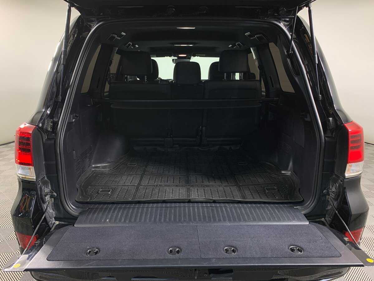 Toyota Land Cruiser с пробегом — 2016 год. Фото: #20