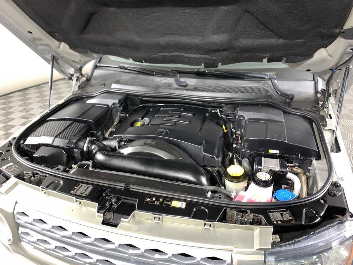 Land Rover Discovery с пробегом — 2011 год. Фото: #9