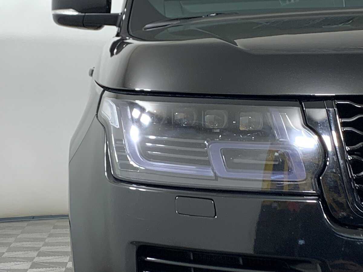 Land Rover Range Rover с пробегом — 2016 год. Фото: #9