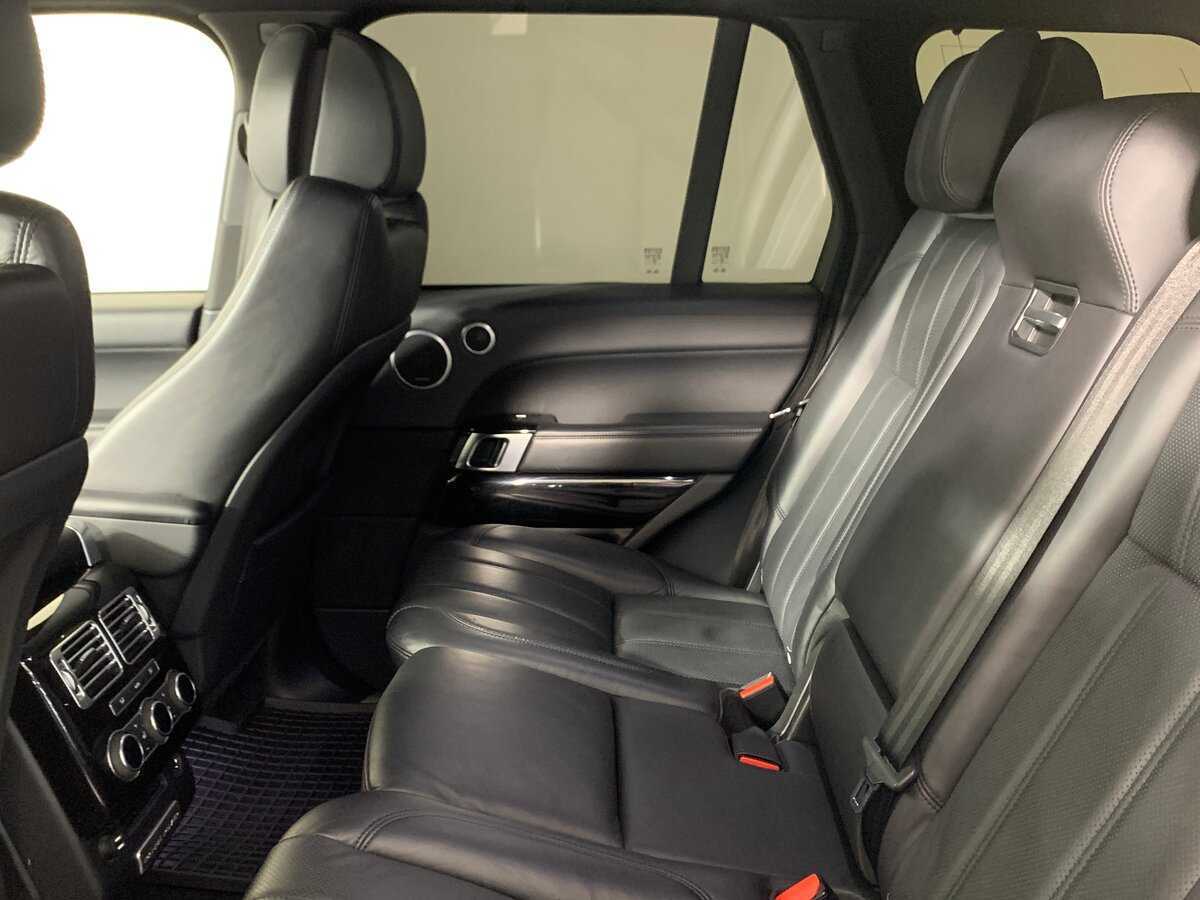 Land Rover Range Rover с пробегом — 2016 год. Фото: #18