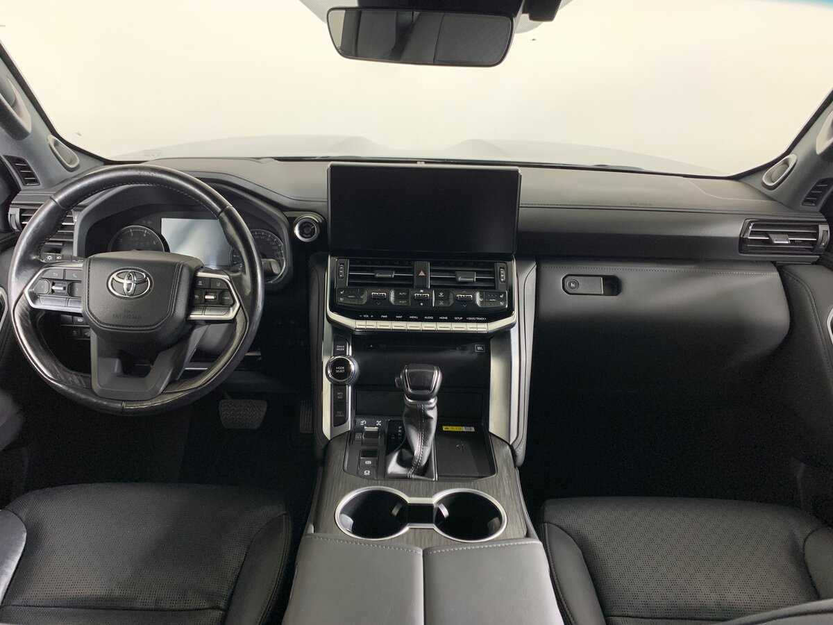 Toyota Land Cruiser с пробегом — 2021 год. Фото: #11