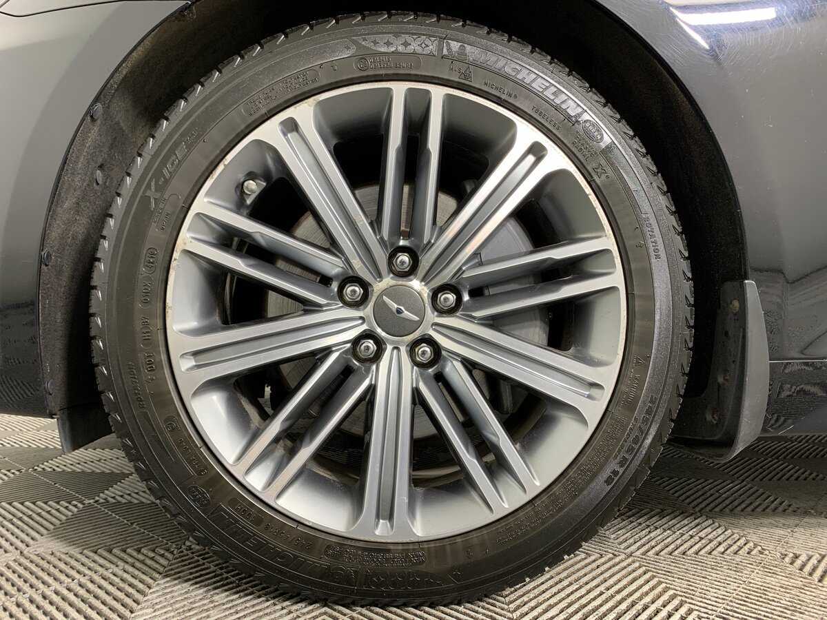 Genesis G80 с пробегом — 2017 год. Фото: #7