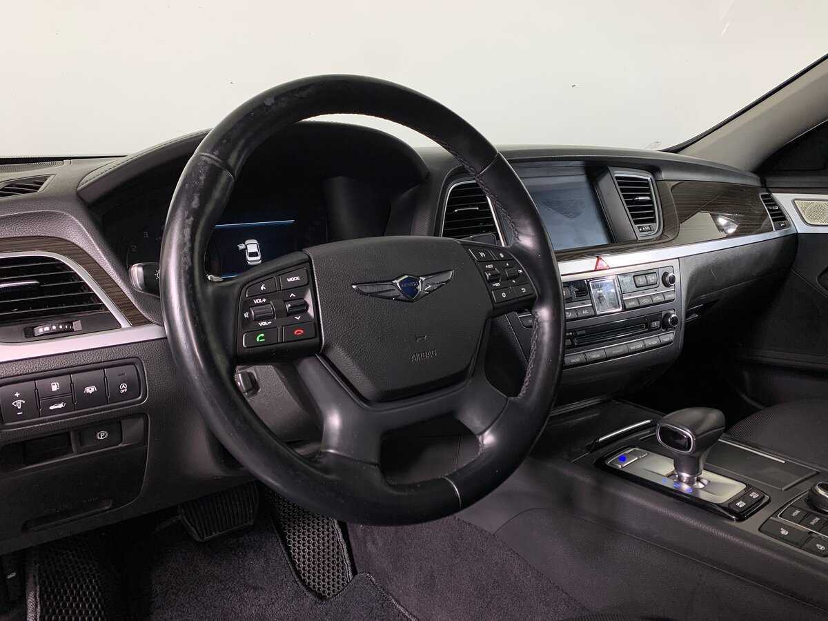 Genesis G80 с пробегом — 2017 год. Фото: #10