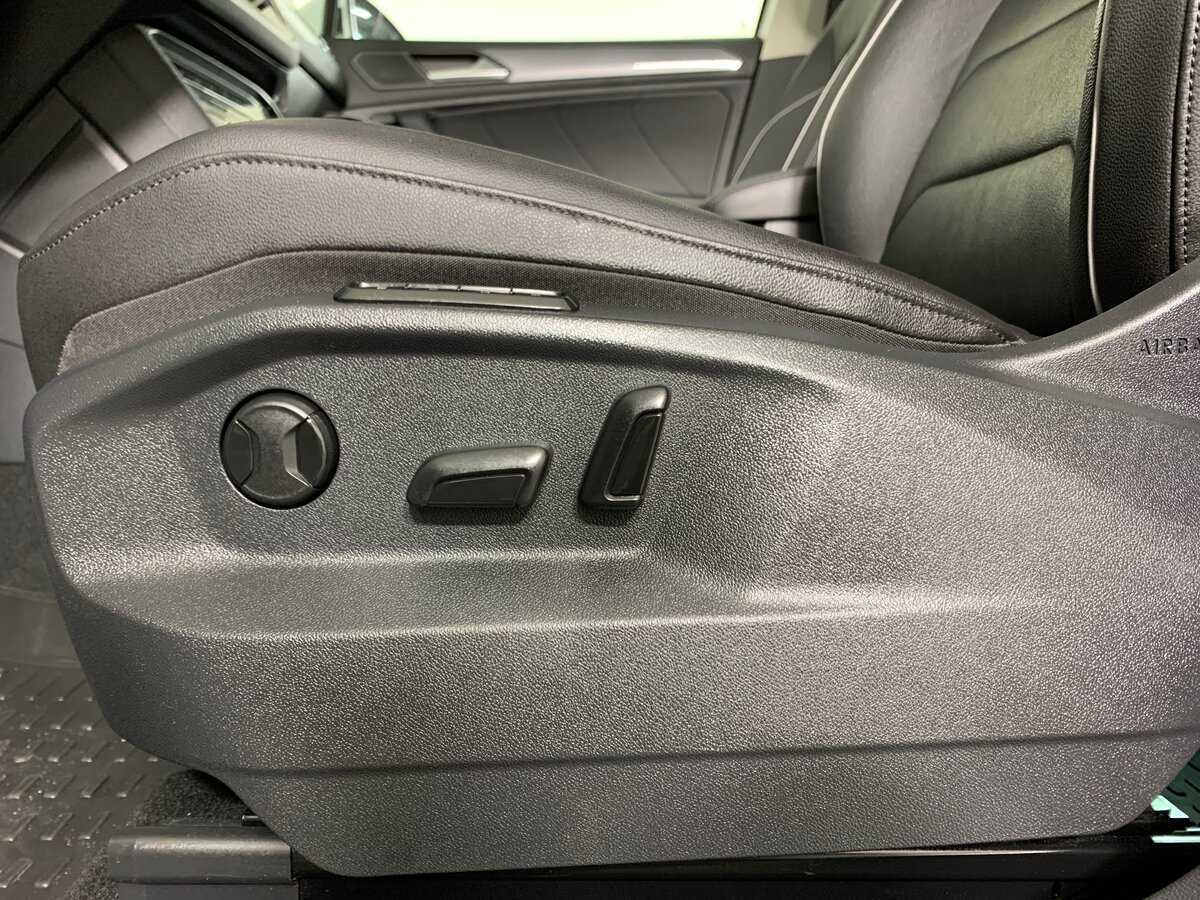 Volkswagen Tiguan с пробегом — 2021 год. Фото: #16