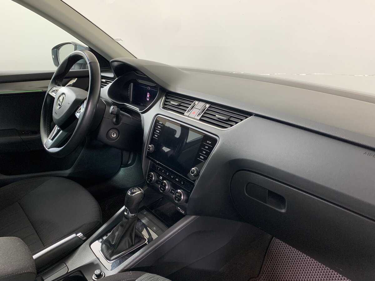 Skoda Octavia с пробегом — 2018 год. Фото: #13