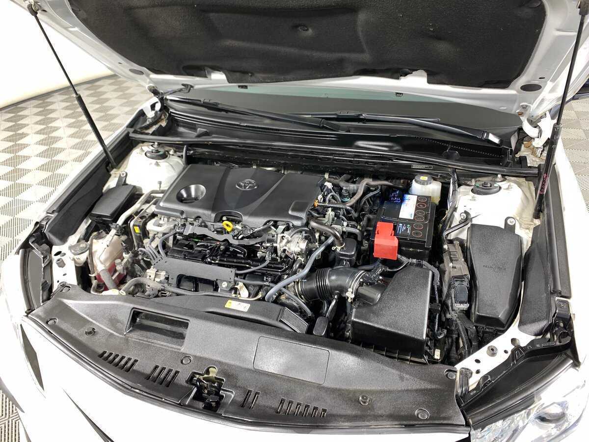 Toyota Camry с пробегом — 2022 год. Фото: #9