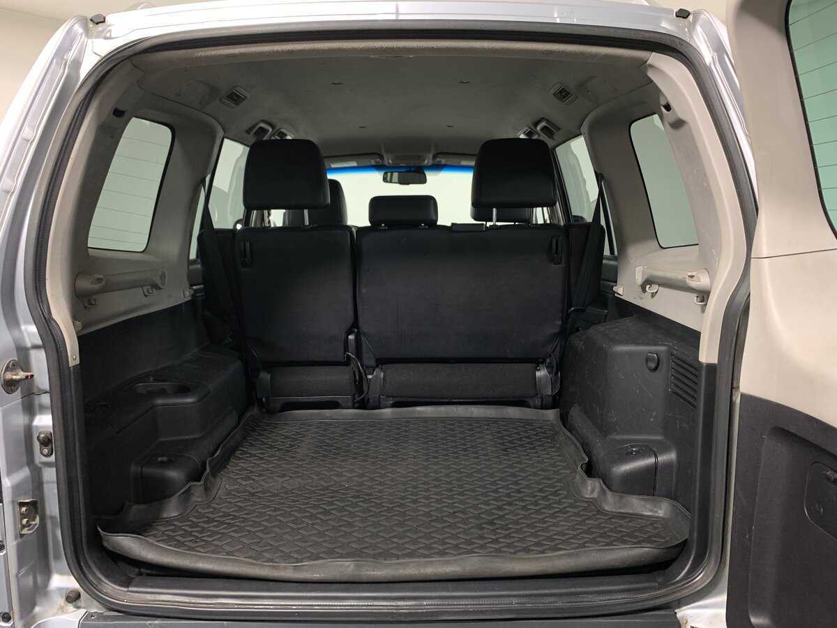 Mitsubishi Pajero с пробегом — 2011 год. Фото: #18