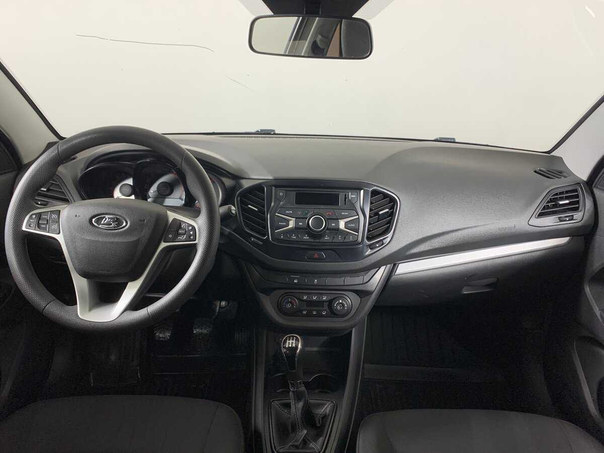 Lada (ВАЗ) Vesta с пробегом — 2021 год. Фото: #12