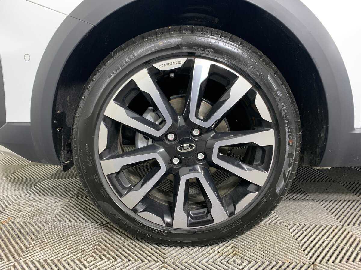 Lada (ВАЗ) Vesta с пробегом — 2024 год. Фото: #8