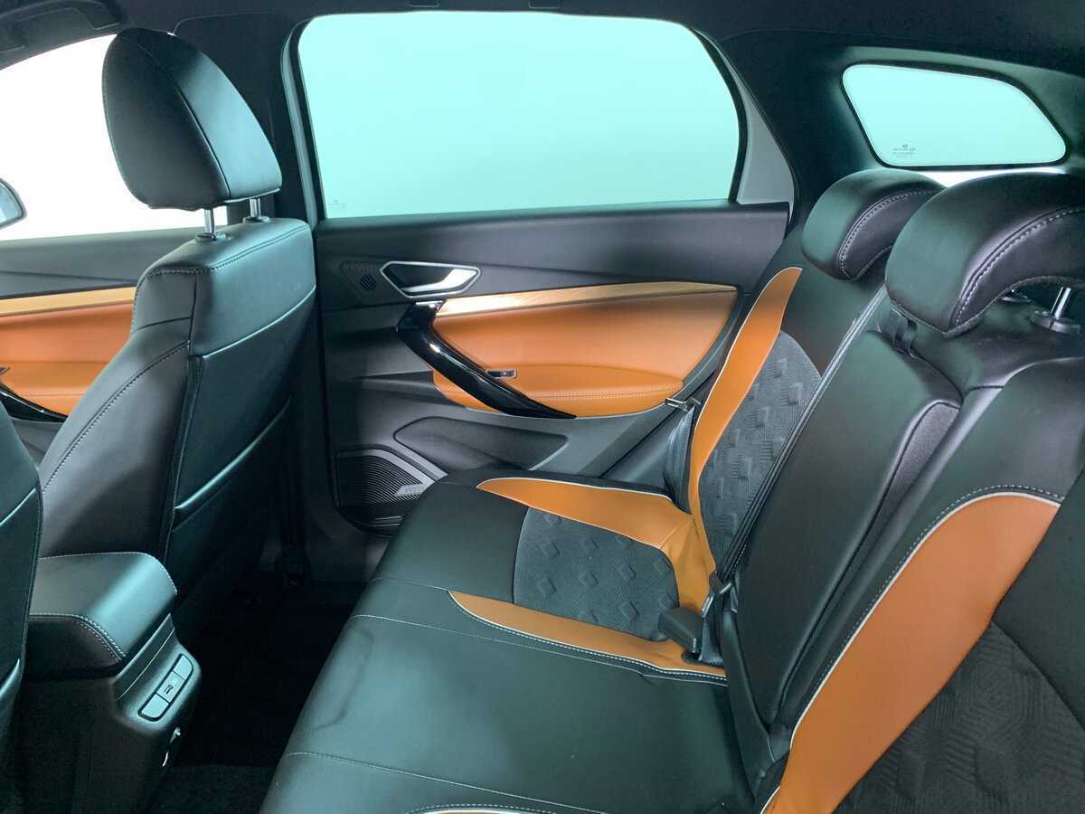 Lada (ВАЗ) Vesta с пробегом — 2024 год. Фото: #18