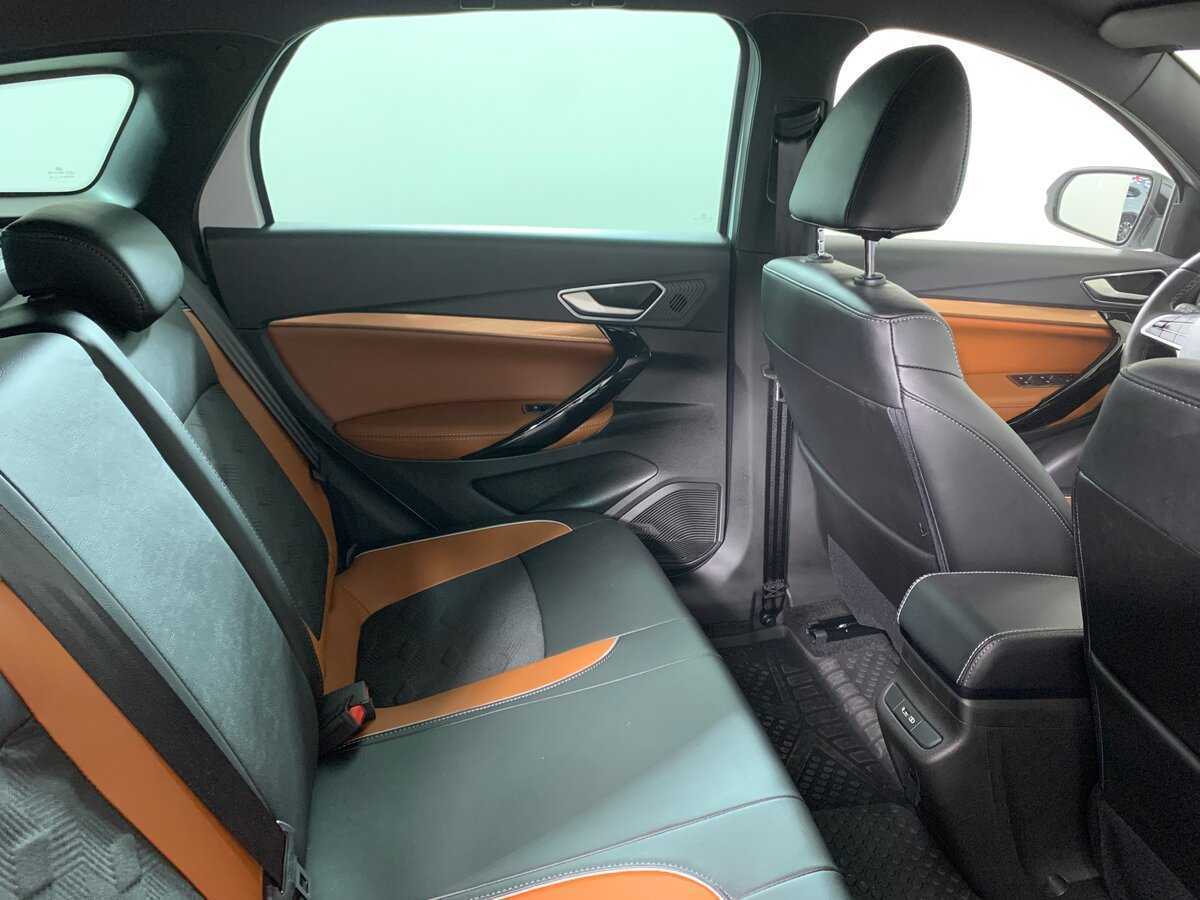 Lada (ВАЗ) Vesta с пробегом — 2024 год. Фото: #17