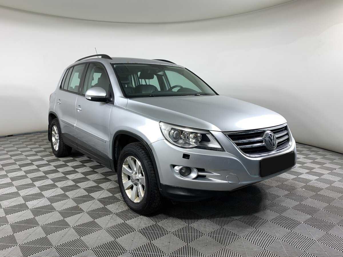 Volkswagen Tiguan с пробегом — 2011 год. Фото: #2
