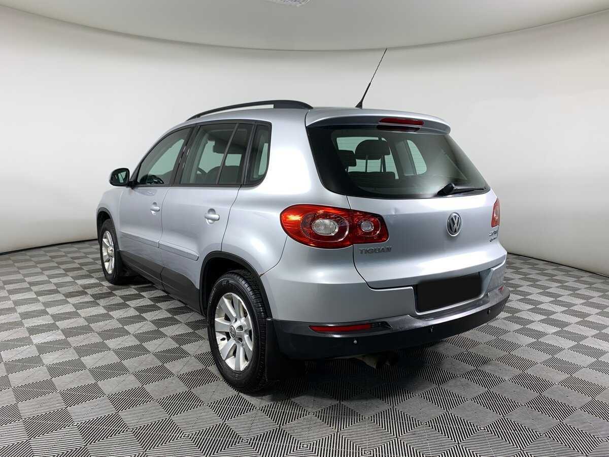 Volkswagen Tiguan с пробегом — 2011 год. Фото: #6