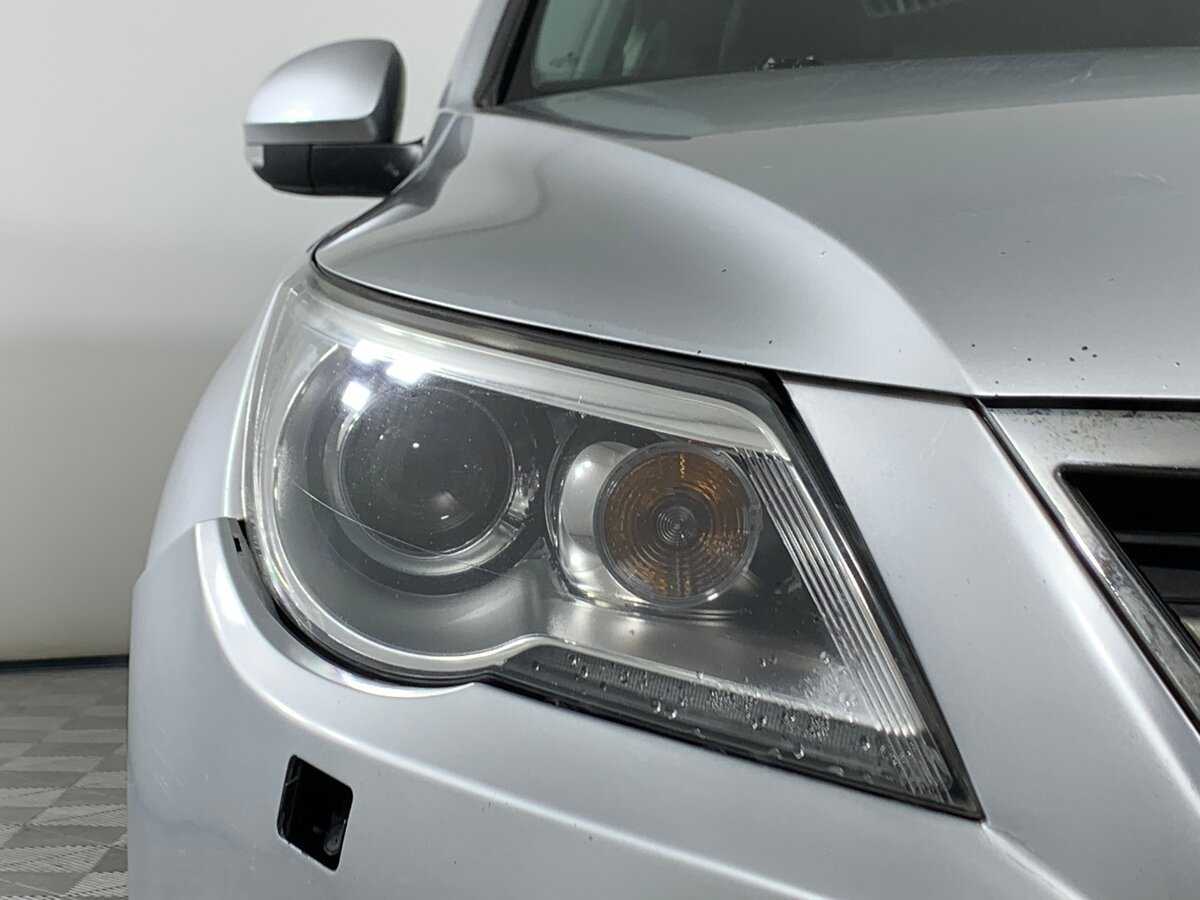 Volkswagen Tiguan с пробегом — 2011 год. Фото: #9