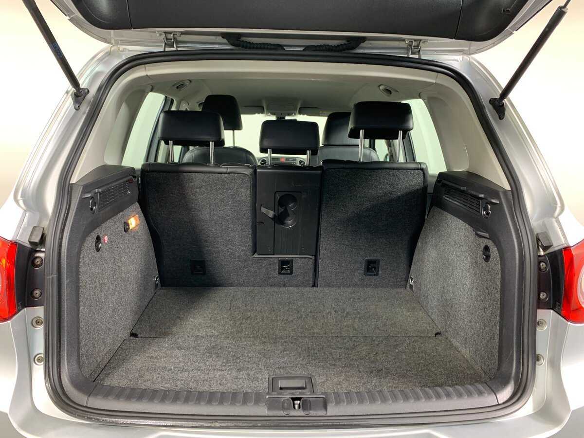 Volkswagen Tiguan с пробегом — 2011 год. Фото: #19