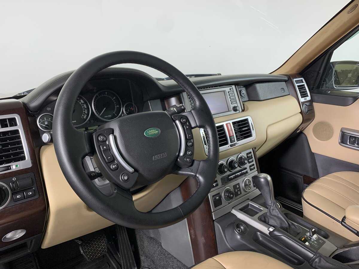 Land Rover Range Rover с пробегом — 2004 год. Фото: #7
