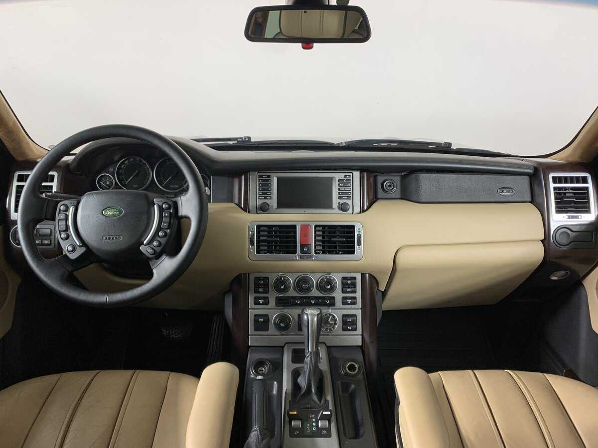 Land Rover Range Rover с пробегом — 2004 год. Фото: #8