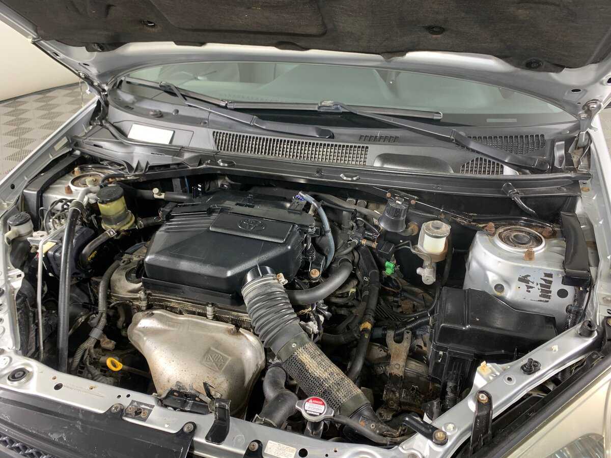 Toyota RAV4 с пробегом — 2004 год. Фото: #10