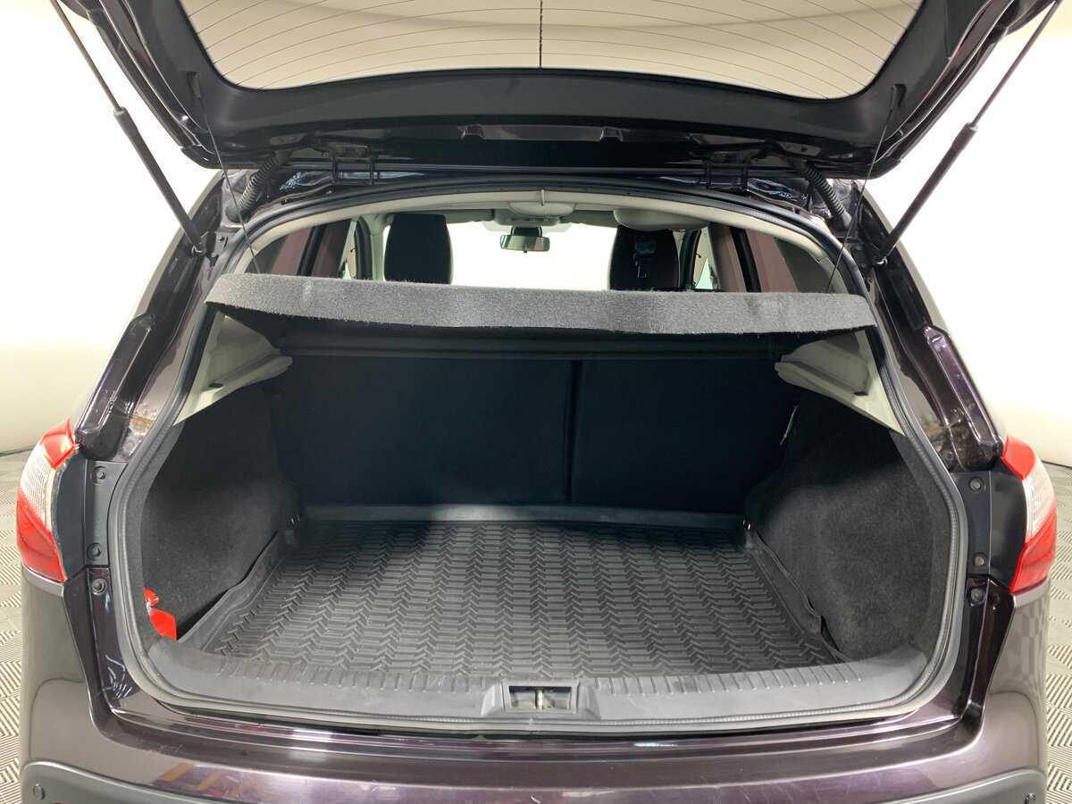 Nissan Qashqai с пробегом — 2010 год. Фото: #17