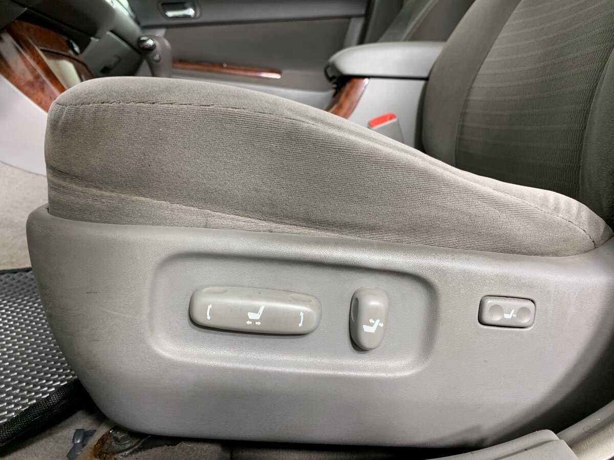 Toyota Camry с пробегом — 2004 год. Фото: #13