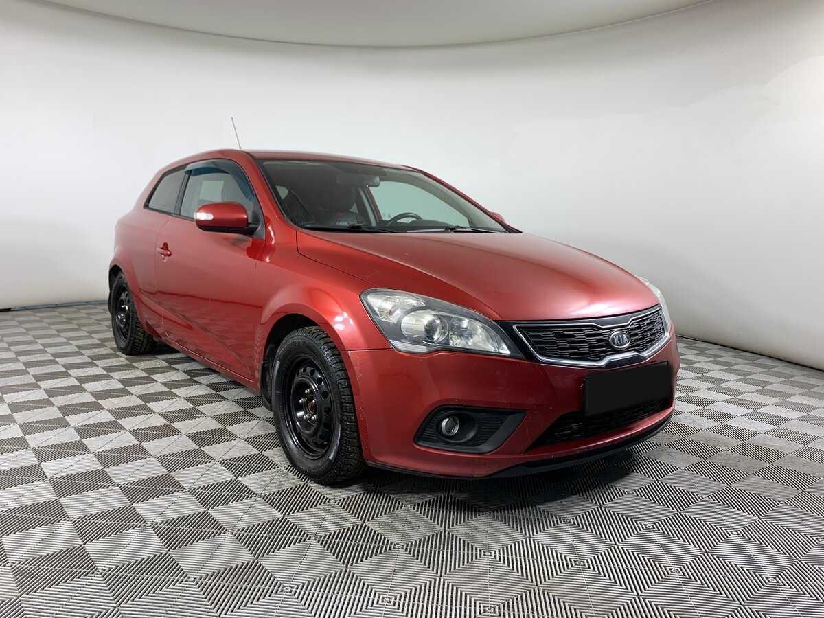 Kia Ceed с пробегом — 2011 год. Фото: #2