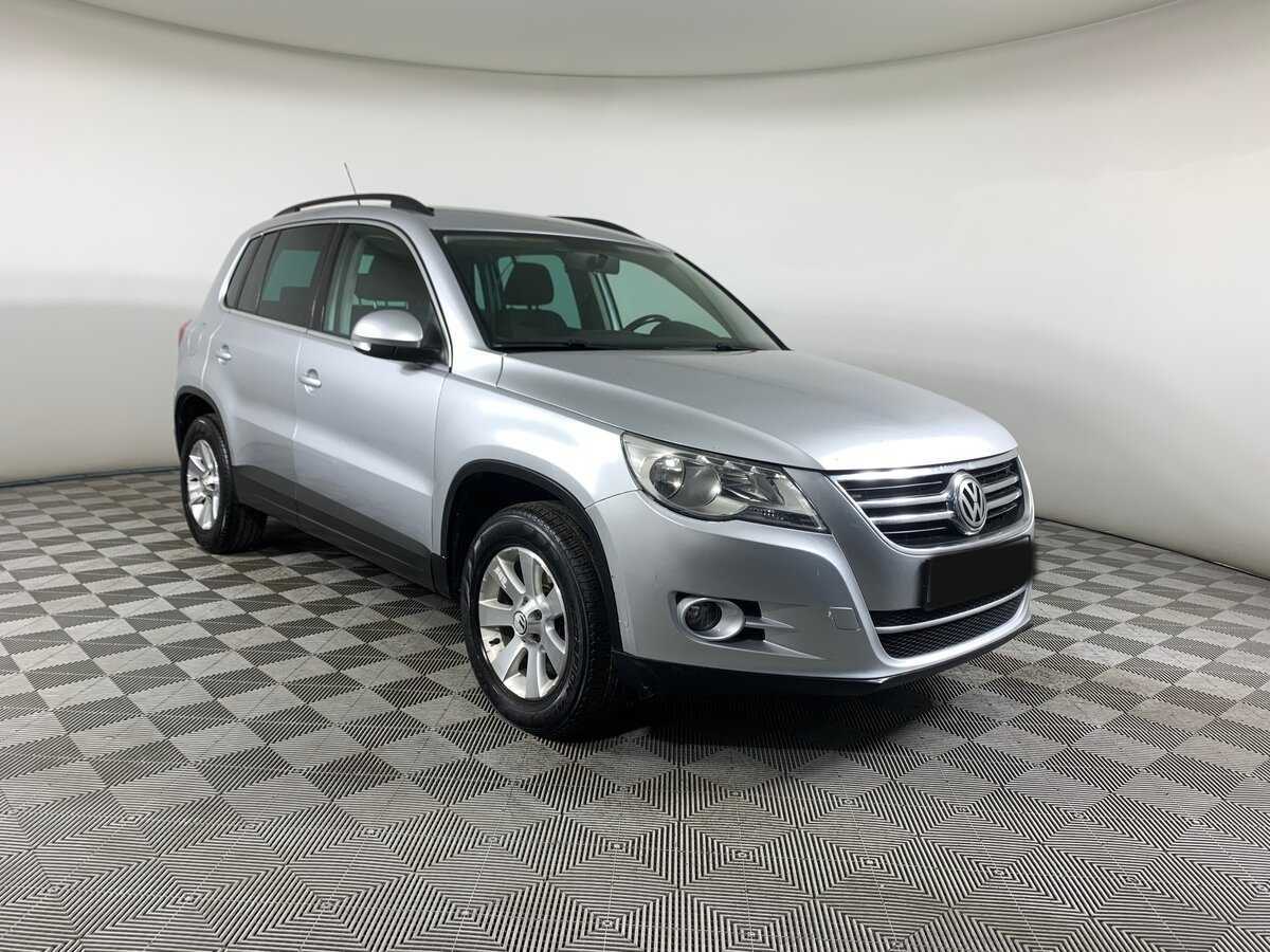 Volkswagen Tiguan с пробегом — 2009 год. Фото: #2