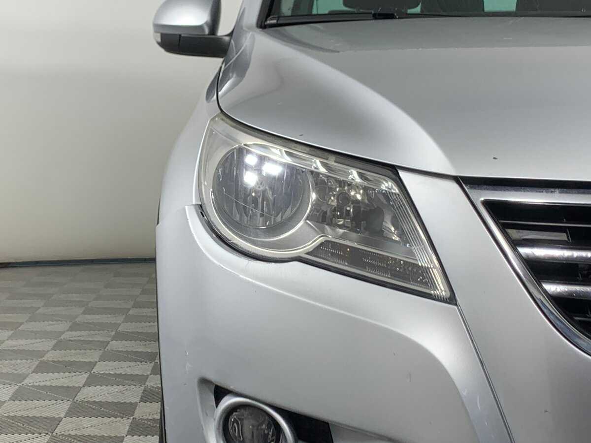 Volkswagen Tiguan с пробегом — 2009 год. Фото: #9