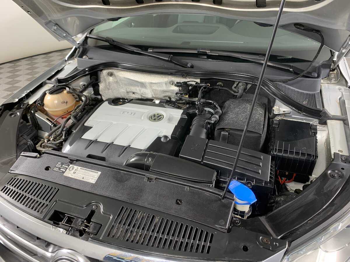 Volkswagen Tiguan с пробегом — 2009 год. Фото: #10