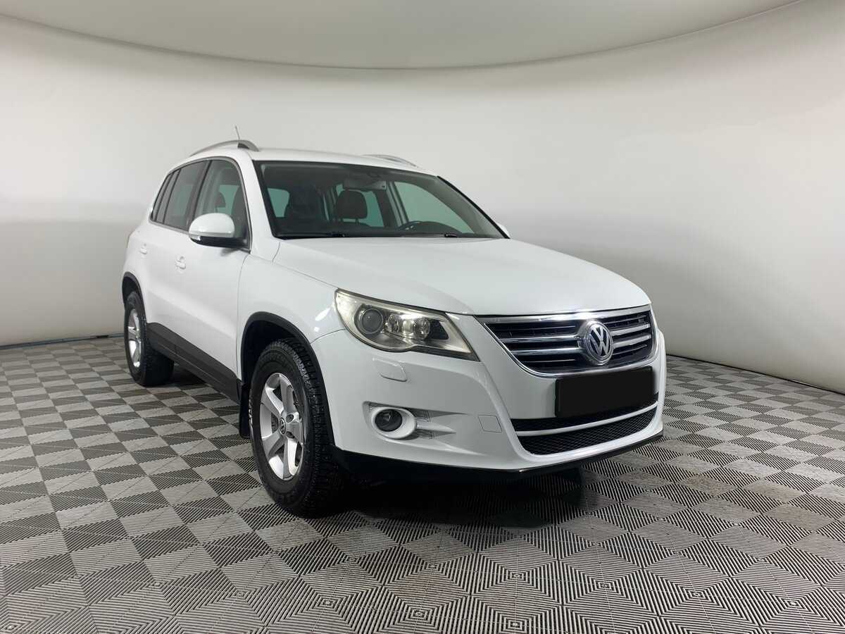 Volkswagen Tiguan с пробегом — 2010 год. Фото: #2