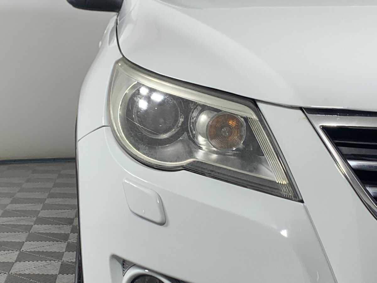 Volkswagen Tiguan с пробегом — 2010 год. Фото: #9