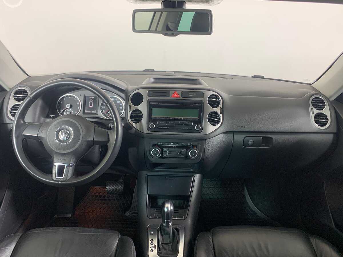 Volkswagen Tiguan с пробегом — 2010 год. Фото: #12