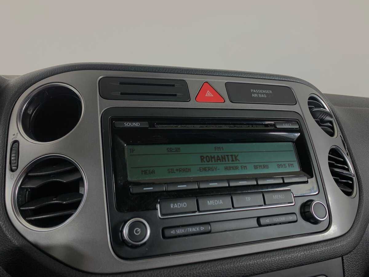 Volkswagen Tiguan с пробегом — 2010 год. Фото: #15