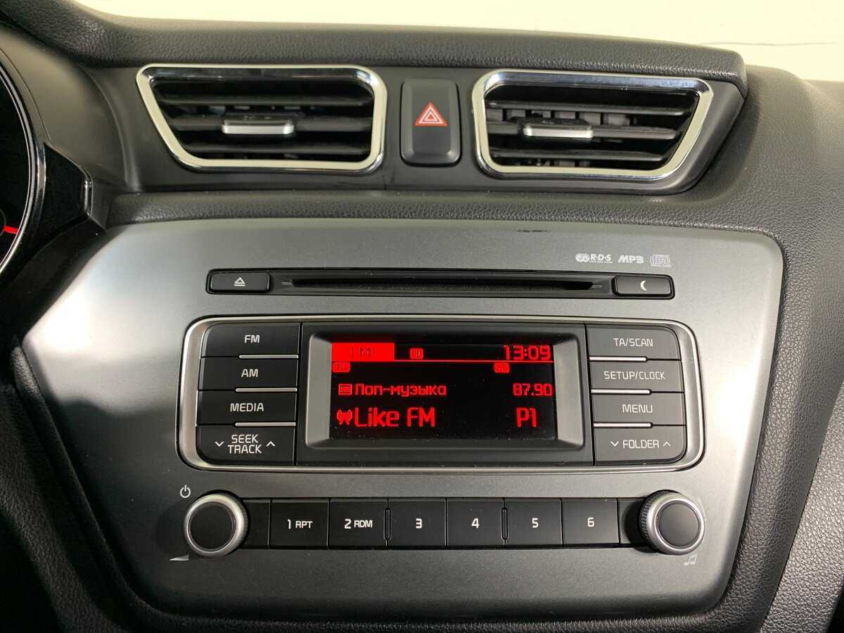 Kia Rio с пробегом — 2016 год. Фото: #15