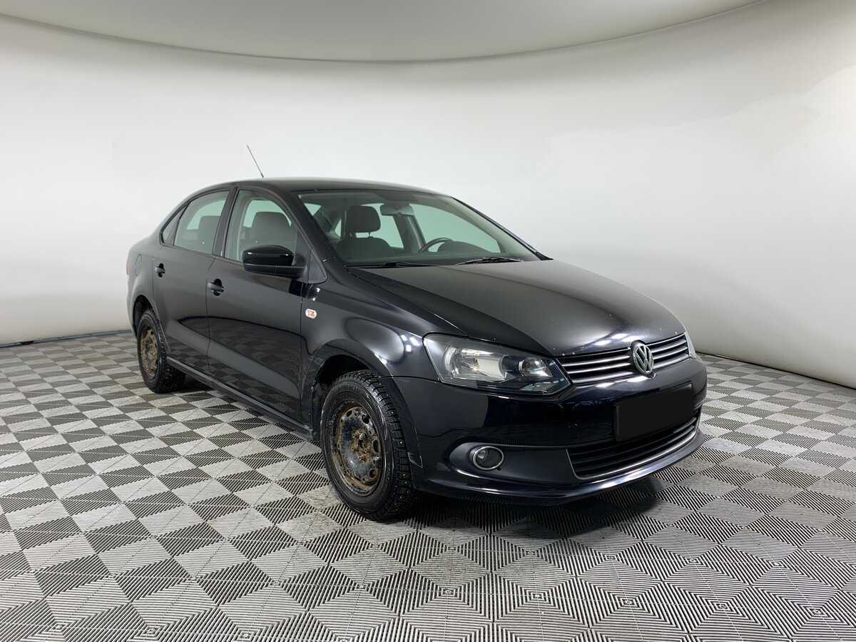 Volkswagen Polo с пробегом — 2011 год. Фото: #2