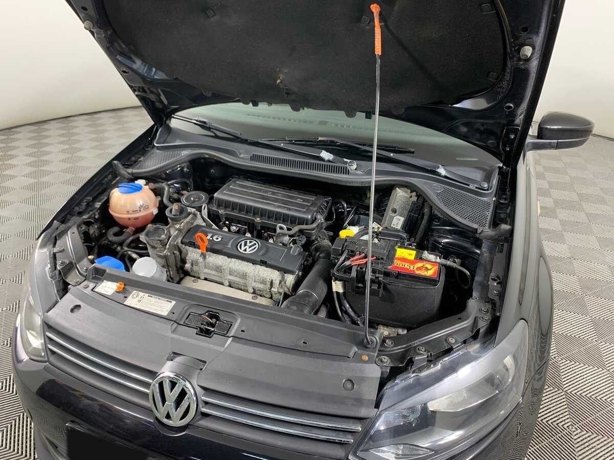 Volkswagen Polo с пробегом — 2011 год. Фото: #10