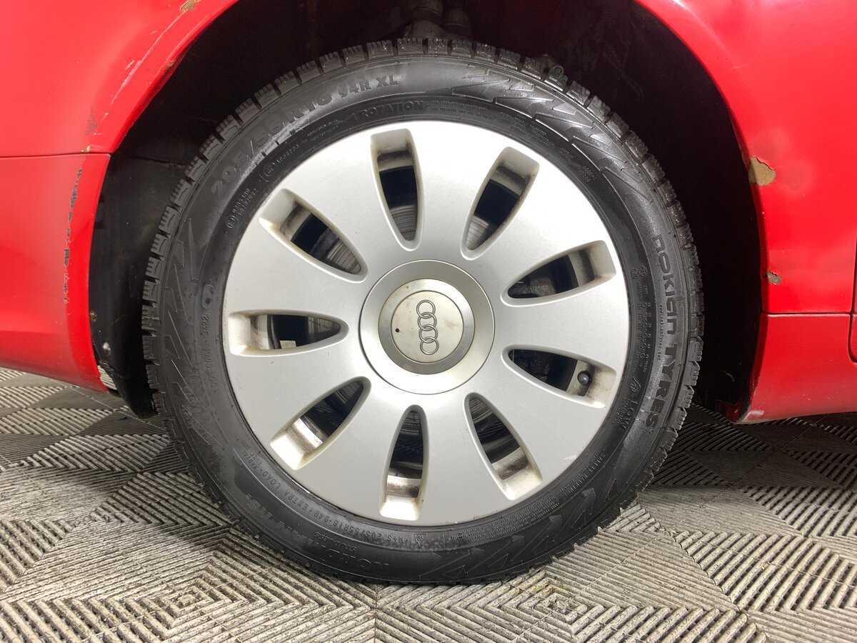 Audi A4 с пробегом — 2006 год. Фото: #8