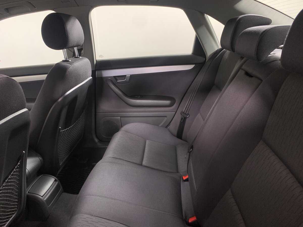 Audi A4 с пробегом — 2006 год. Фото: #18