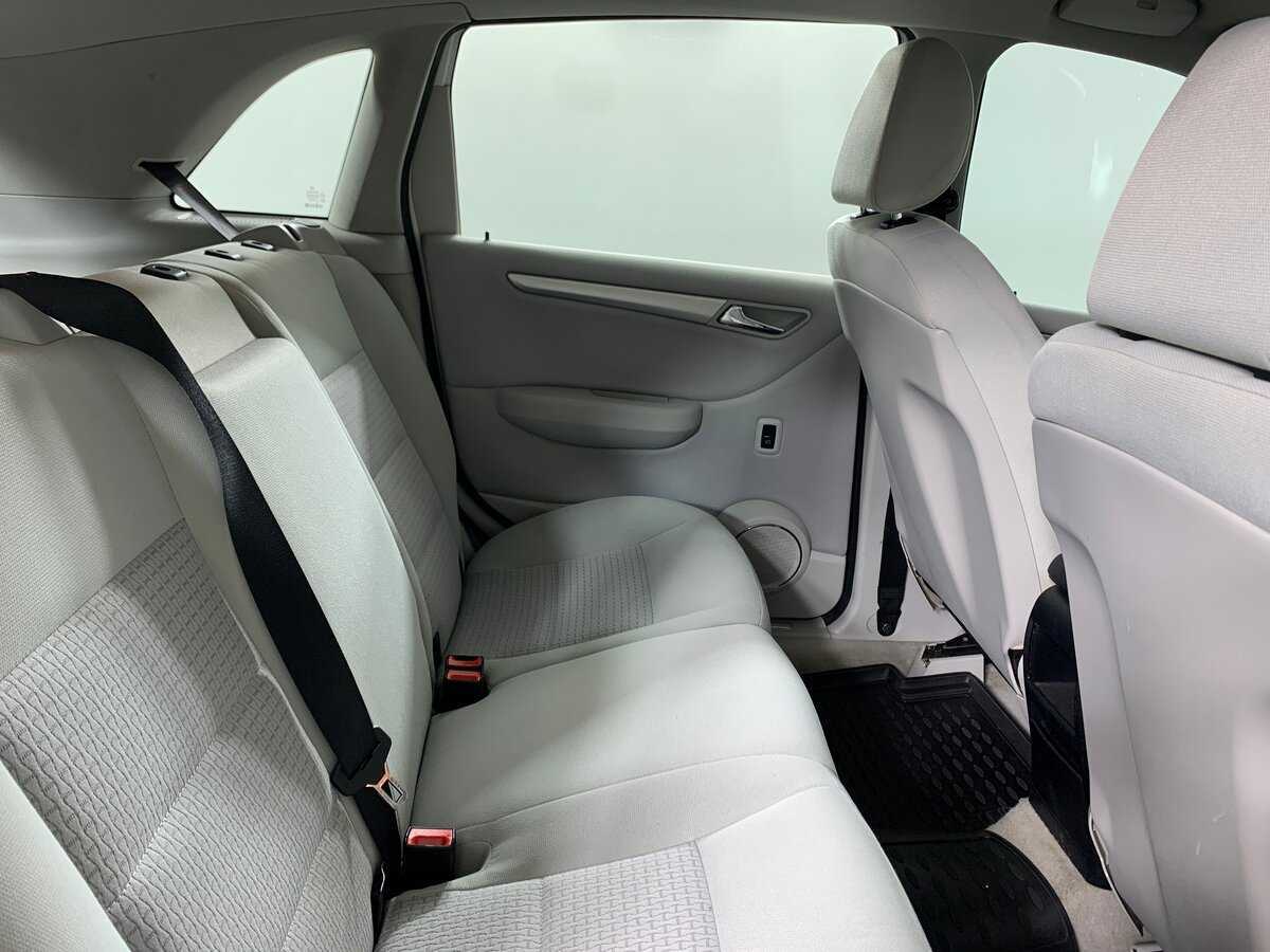 Mercedes-Benz B-Класс с пробегом — 2011 год. Фото: #16