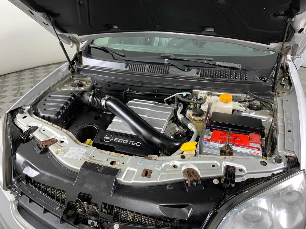 Opel Antara с пробегом — 2011 год. Фото: #10