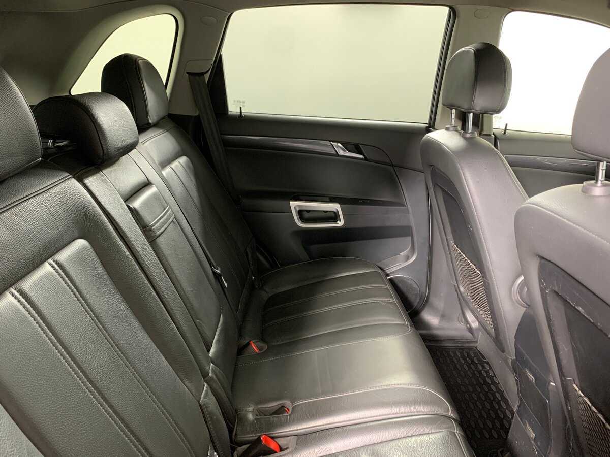 Opel Antara с пробегом — 2011 год. Фото: #17