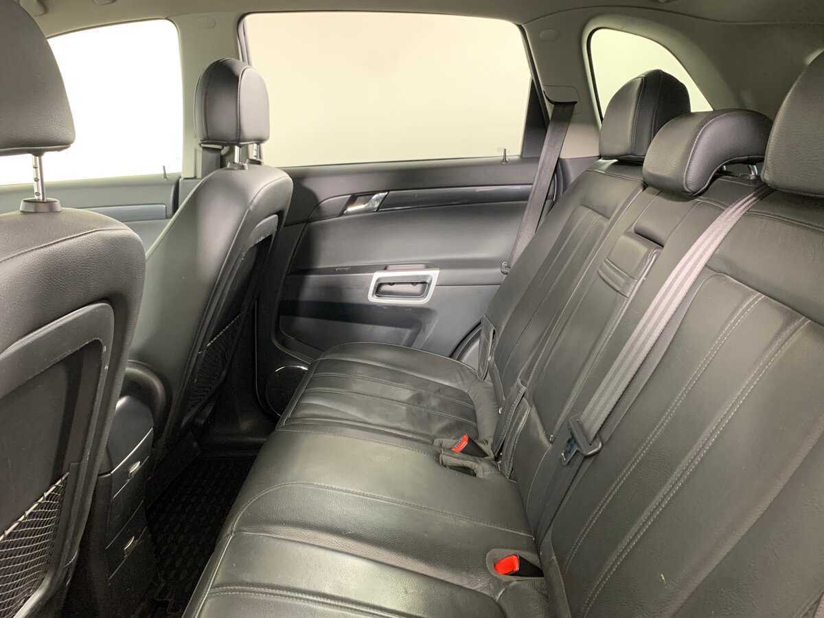 Opel Antara с пробегом — 2011 год. Фото: #18