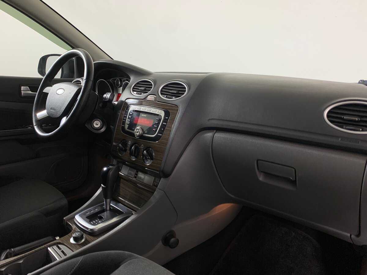 Ford Focus с пробегом — 2008 год. Фото: #13