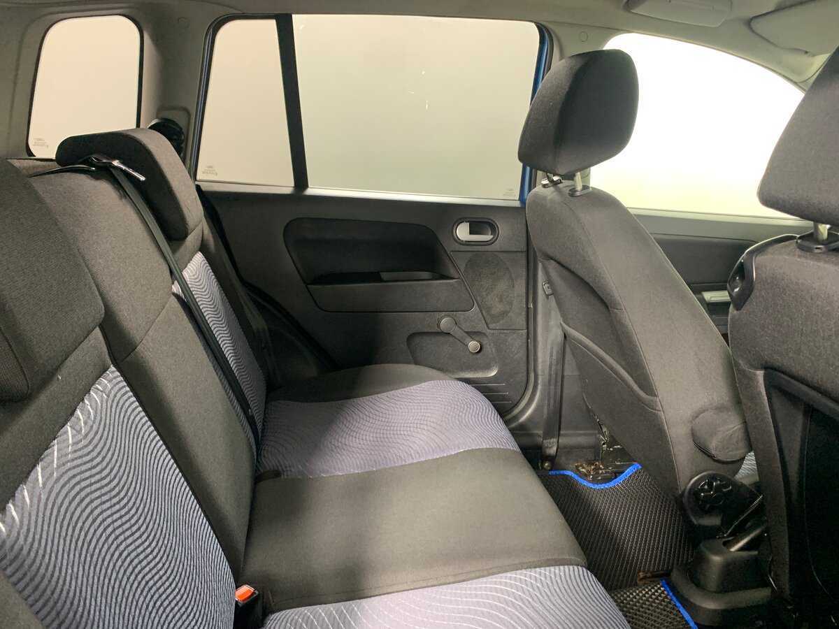 Ford Fusion с пробегом — 2010 год. Фото: #16