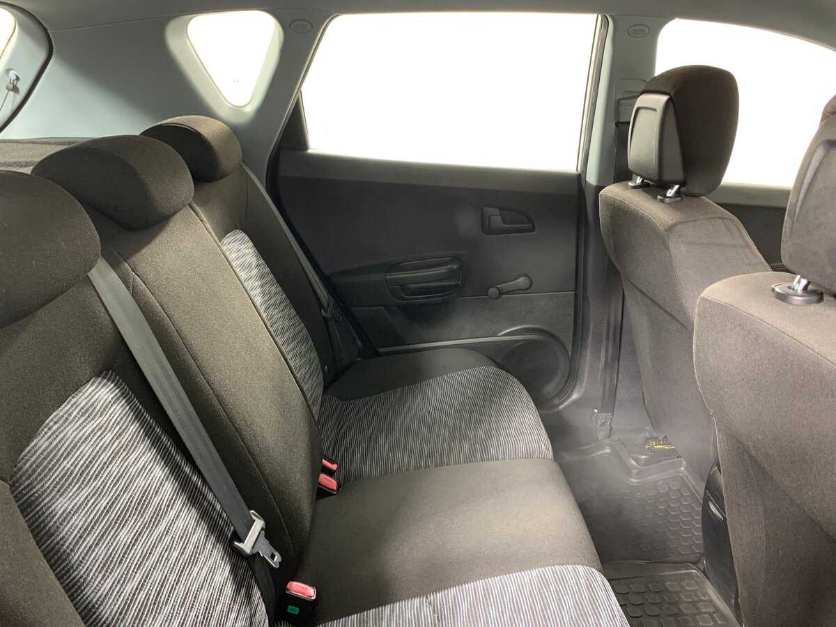 Kia Ceed с пробегом — 2008 год. Фото: #15