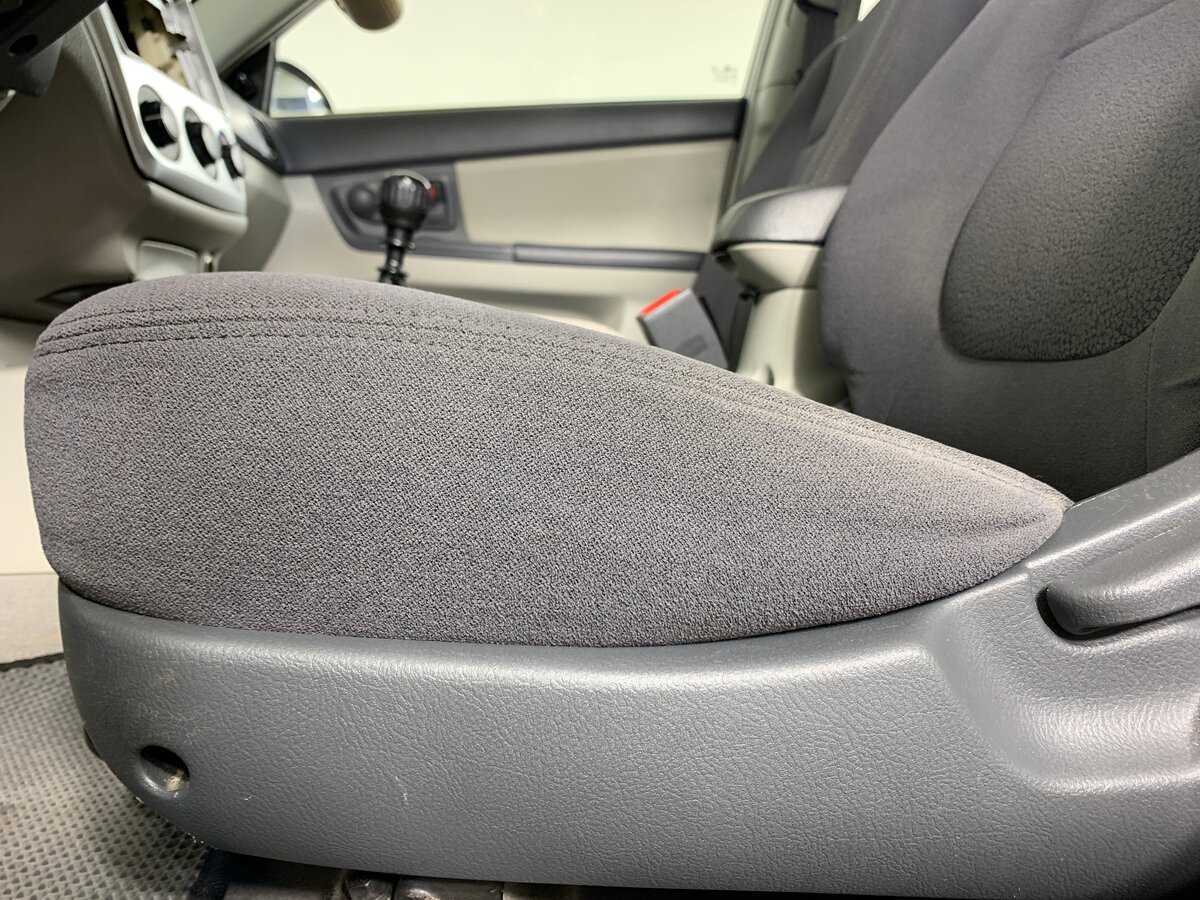 Kia Cerato с пробегом — 2006 год. Фото: #14