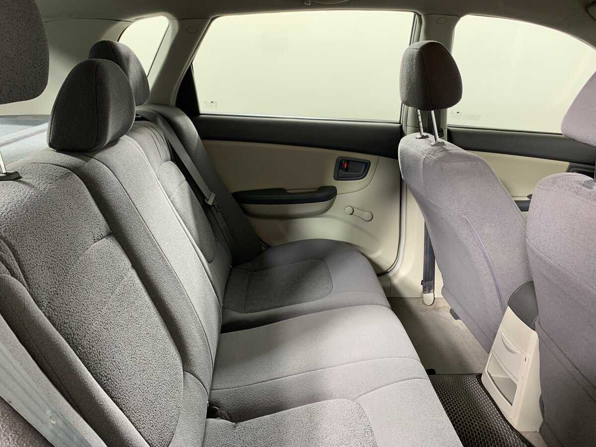 Kia Cerato с пробегом — 2006 год. Фото: #15