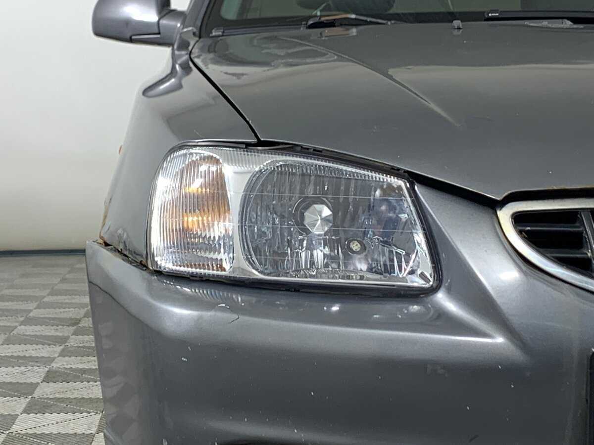 Hyundai Accent с пробегом — 2004 год. Фото: #9