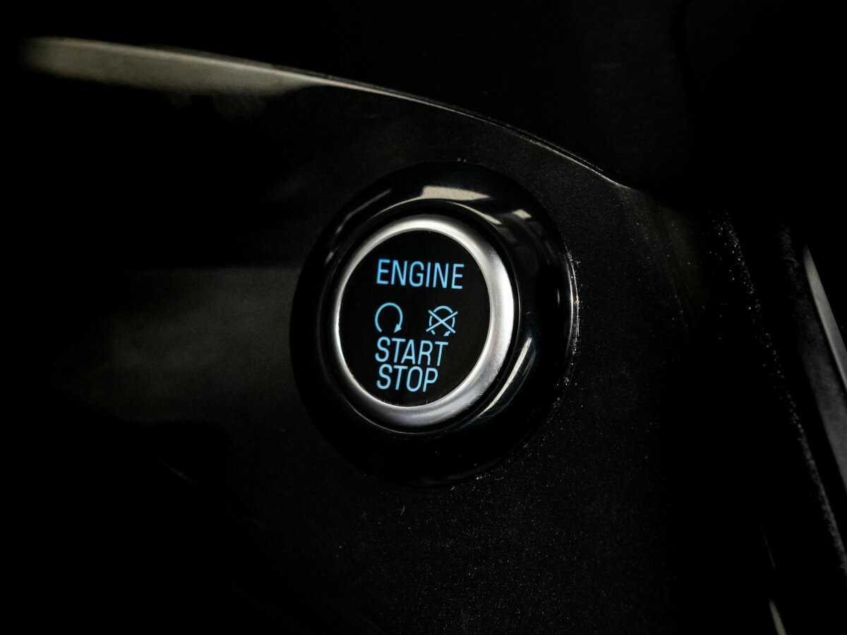 Ford Kuga с пробегом — 2017 год. Фото: #13