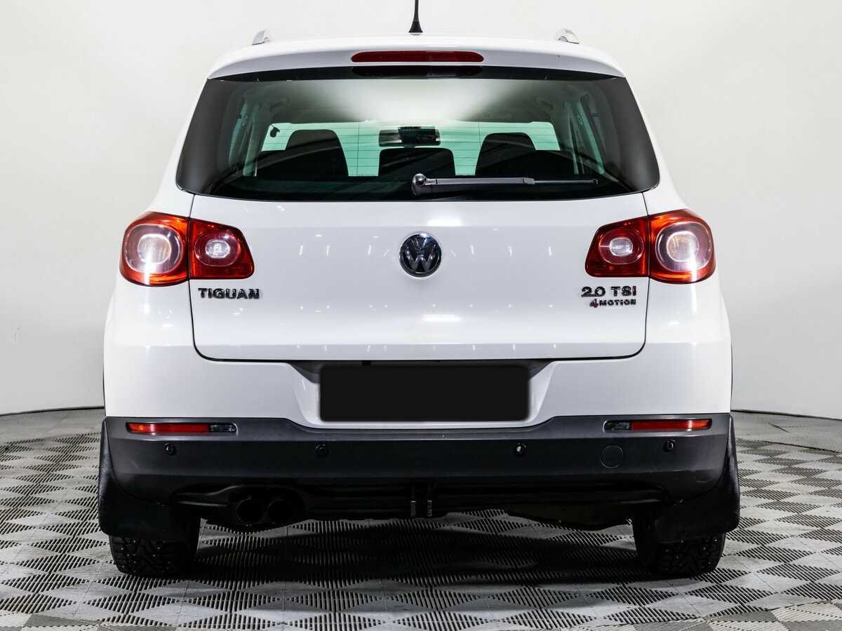 Volkswagen Tiguan с пробегом — 2010 год. Фото: #4